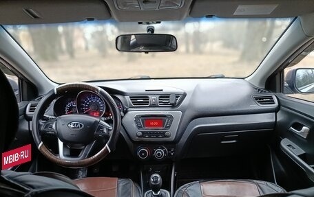 KIA Rio III рестайлинг, 2014 год, 890 000 рублей, 14 фотография