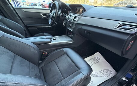 Mercedes-Benz E-Класс, 2015 год, 2 280 000 рублей, 19 фотография