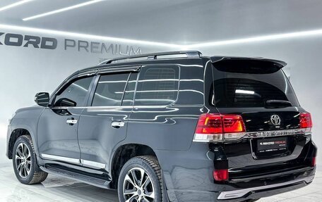 Toyota Land Cruiser 200, 2008 год, 3 999 000 рублей, 10 фотография