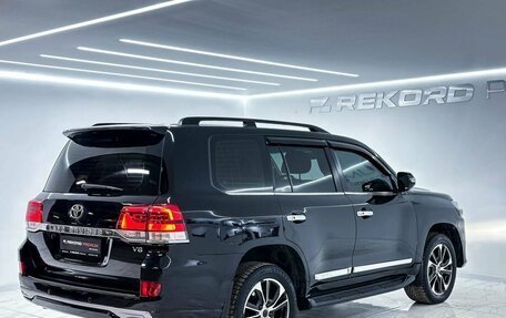 Toyota Land Cruiser 200, 2008 год, 3 999 000 рублей, 7 фотография