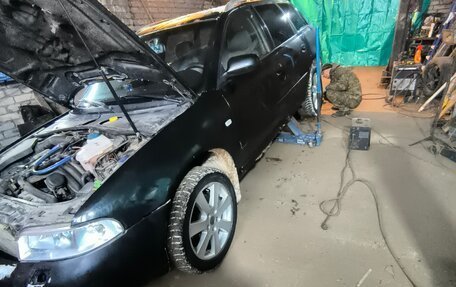 Audi A4, 1999 год, 260 000 рублей, 4 фотография