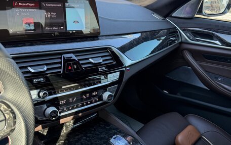 BMW 5 серия, 2019 год, 4 750 000 рублей, 15 фотография