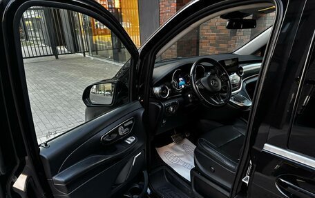 Mercedes-Benz V-Класс, 2021 год, 5 500 000 рублей, 7 фотография