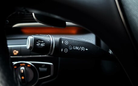 Mercedes-Benz V-Класс, 2021 год, 5 500 000 рублей, 22 фотография