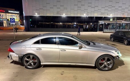 Mercedes-Benz CLS, 2005 год, 850 000 рублей, 9 фотография