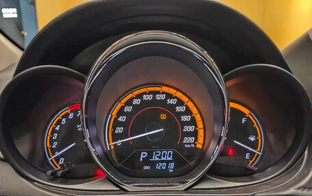 Toyota Yaris XP150 рестайлинг, 2022 год, 1 179 099 рублей, 9 фотография