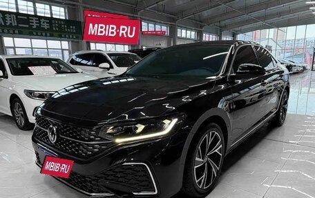 Volkswagen Passat B8 рестайлинг, 2023 год, 1 899 017 рублей, 1 фотография