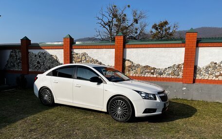 Chevrolet Cruze II, 2012 год, 700 000 рублей, 3 фотография