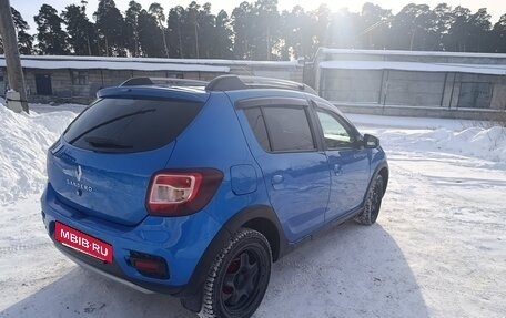 Renault Sandero II рестайлинг, 2015 год, 830 000 рублей, 4 фотография