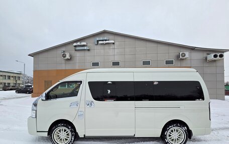 Toyota HiAce H200, 2008 год, 2 950 000 рублей, 3 фотография