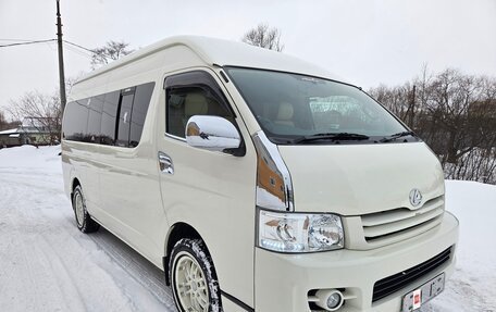 Toyota HiAce H200, 2008 год, 2 950 000 рублей, 6 фотография