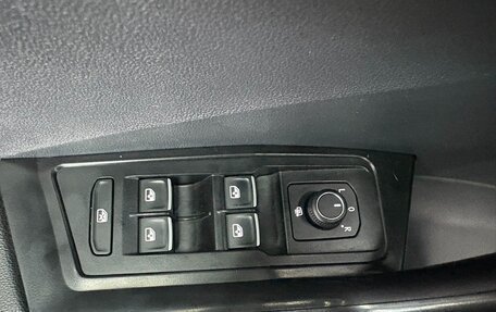 Volkswagen T-Roc I, 2022 год, 1 800 000 рублей, 10 фотография