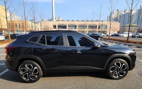 Chevrolet Trax, 2023 год, 1 650 000 рублей, 4 фотография