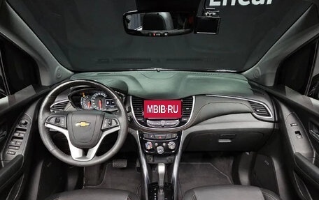 Chevrolet Trax, 2022 год, 1 050 000 рублей, 8 фотография