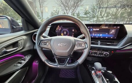 Chevrolet Trax, 2023 год, 1 650 000 рублей, 7 фотография