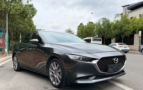 Mazda 3, 2022 год, 1 650 000 рублей, 3 фотография