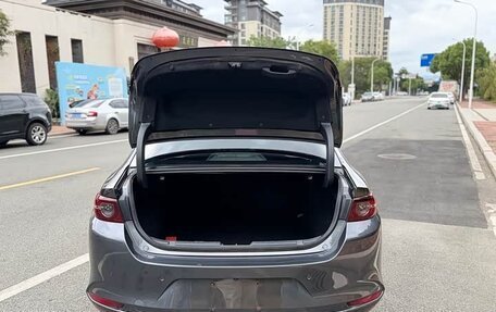 Mazda 3, 2022 год, 1 650 000 рублей, 8 фотография