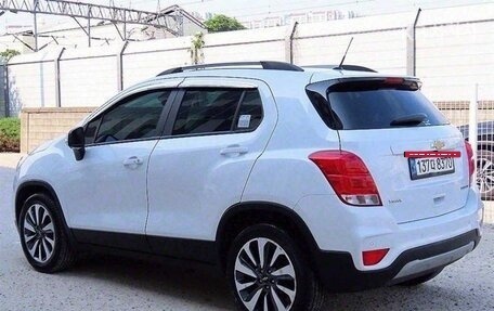 Chevrolet Trax, 2022 год, 1 260 000 рублей, 3 фотография