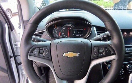 Chevrolet Trax, 2022 год, 1 260 000 рублей, 12 фотография