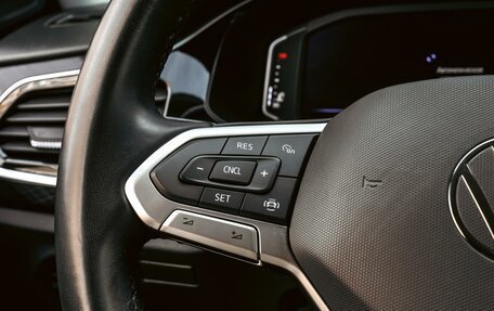 Volkswagen Polo VI (EU Market), 2020 год, 1 950 000 рублей, 14 фотография