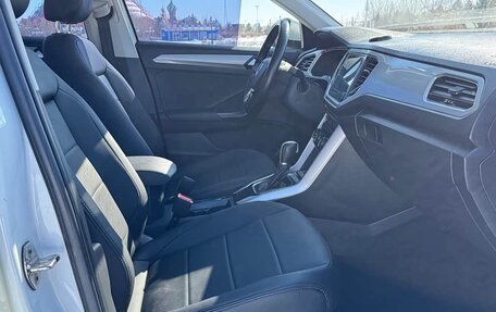 Volkswagen T-Roc I, 2022 год, 1 810 000 рублей, 8 фотография