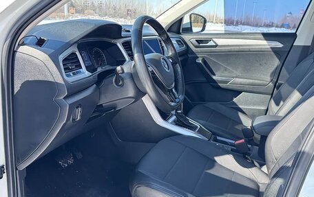 Volkswagen T-Roc I, 2022 год, 1 810 000 рублей, 7 фотография