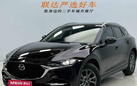 Mazda CX-4, 2022 год, 2 140 000 рублей, 2 фотография