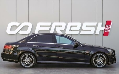 Mercedes-Benz E-Класс, 2013 год, 2 450 000 рублей, 5 фотография