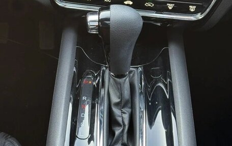 Honda Vezel, 2022 год, 1 470 004 рублей, 10 фотография