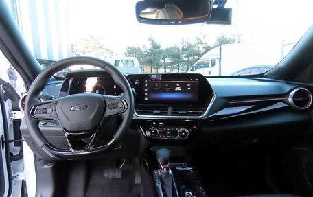 Chevrolet Trax, 2023 год, 1 710 000 рублей, 6 фотография