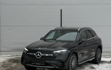 Mercedes-Benz GLC, 2024 год, 9 350 000 рублей, 2 фотография