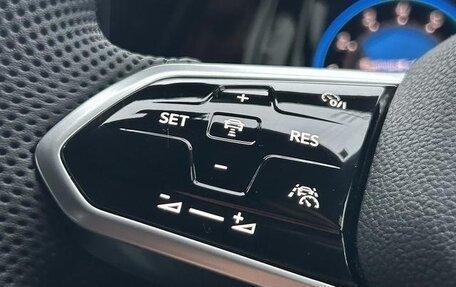 Volkswagen Golf VIII, 2023 год, 1 650 000 рублей, 12 фотография