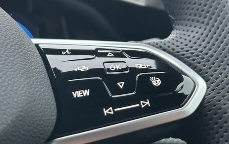 Volkswagen Golf VIII, 2023 год, 1 650 000 рублей, 13 фотография