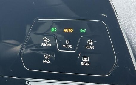 Volkswagen Golf VIII, 2023 год, 1 650 000 рублей, 14 фотография