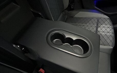 Volkswagen Golf VIII, 2023 год, 1 650 000 рублей, 27 фотография