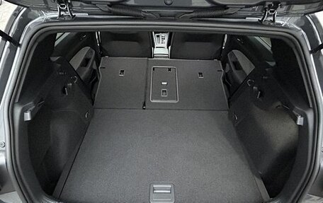 Volkswagen Golf VIII, 2023 год, 1 650 000 рублей, 29 фотография