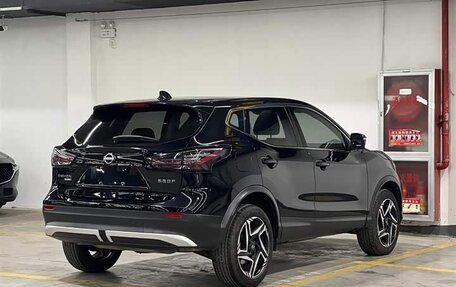 Nissan Qashqai, 2025 год, 2 250 000 рублей, 4 фотография