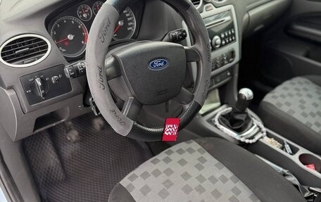 Ford Focus II рестайлинг, 2005 год, 360 000 рублей, 7 фотография