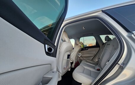 Volvo XC60 II, 2021 год, 4 000 000 рублей, 8 фотография