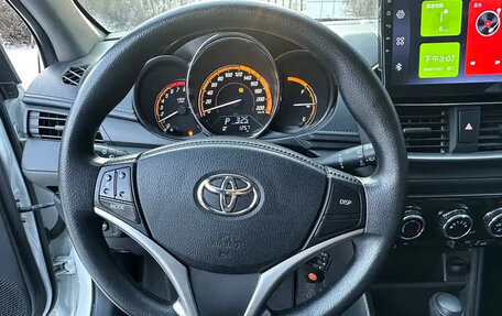 Toyota Yaris XP150 рестайлинг, 2022 год, 1 160 069 рублей, 13 фотография