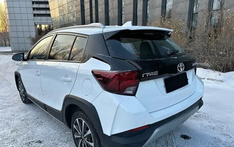 Toyota Yaris XP150 рестайлинг, 2022 год, 1 160 069 рублей, 4 фотография