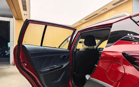 Toyota Yaris XP150 рестайлинг, 2022 год, 1 169 069 рублей, 12 фотография