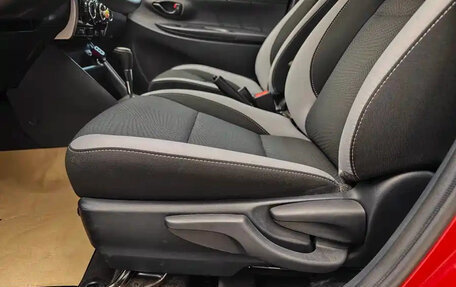 Toyota Yaris XP150 рестайлинг, 2022 год, 1 169 069 рублей, 24 фотография