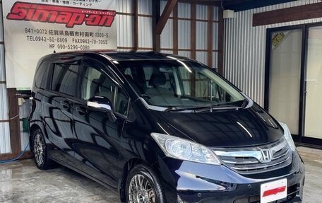 Honda Freed I, 2012 год, 783 000 рублей, 2 фотография