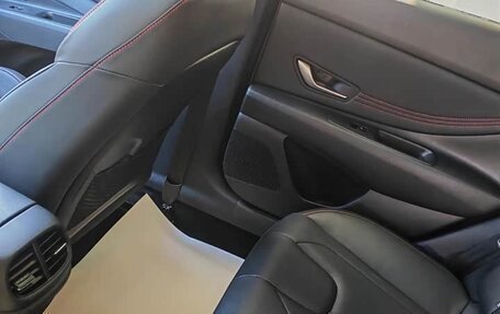 Hyundai Elantra, 2022 год, 1 365 000 рублей, 12 фотография