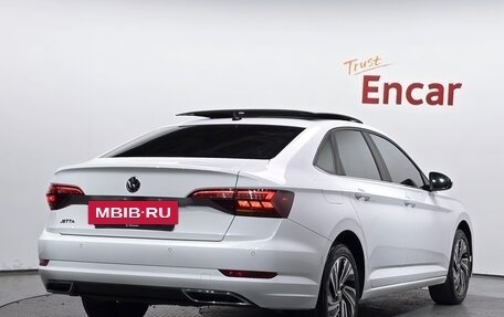 Volkswagen Jetta VII, 2020 год, 1 480 000 рублей, 2 фотография