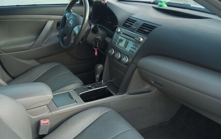 Toyota Camry, 2009 год, 1 350 000 рублей, 7 фотография