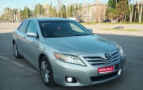 Toyota Camry, 2009 год, 1 350 000 рублей, 10 фотография
