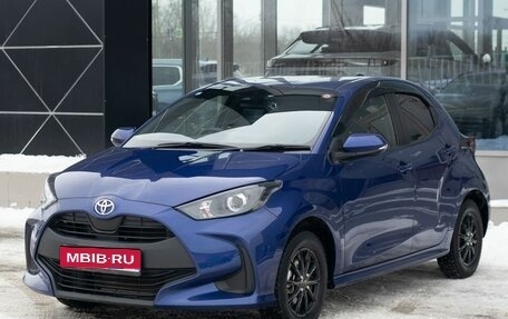 Toyota Yaris, 2020 год, 1 350 000 рублей, 1 фотография