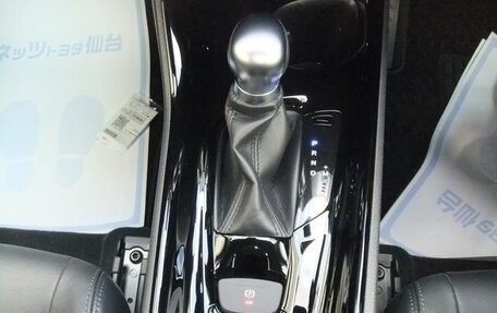 Toyota C-HR I рестайлинг, 2022 год, 1 433 069 рублей, 12 фотография